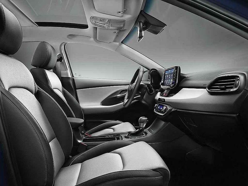 Hyundai i30.