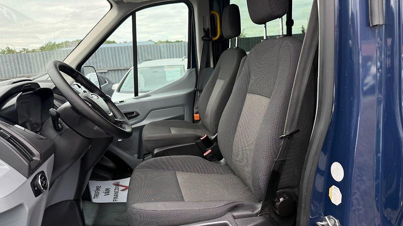 Ford Transit Courier (2017) 2.0TDCi 96kW*5míst*Tažné*L4H4* - fotka 9 z 21