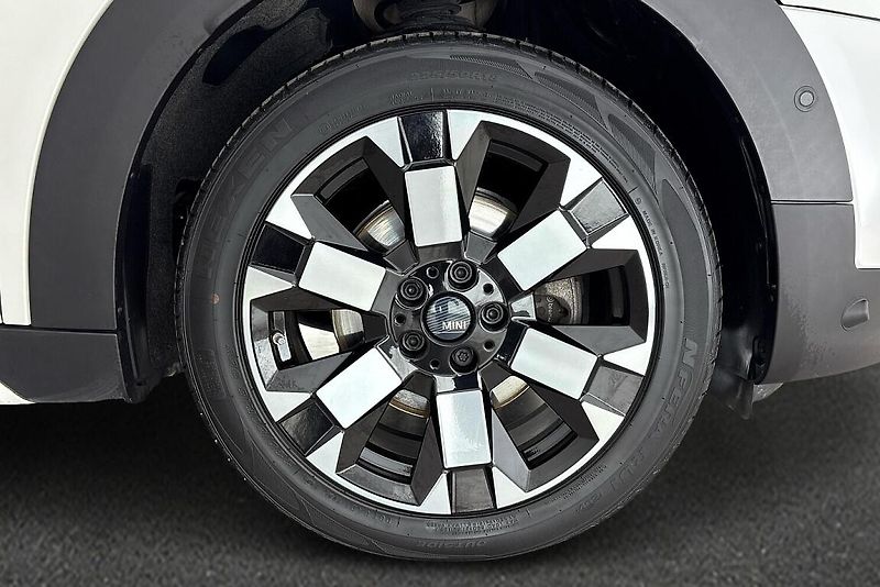 Mini Countryman Cooper - fotka 5 z 15