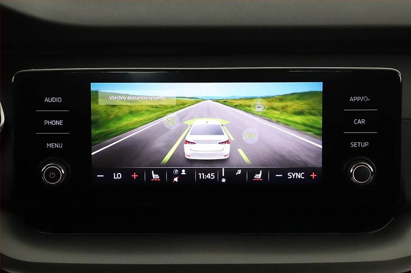 Škoda Octavia (2020) 1.5 TSI, Park. senzory - fotka 14 z 19
