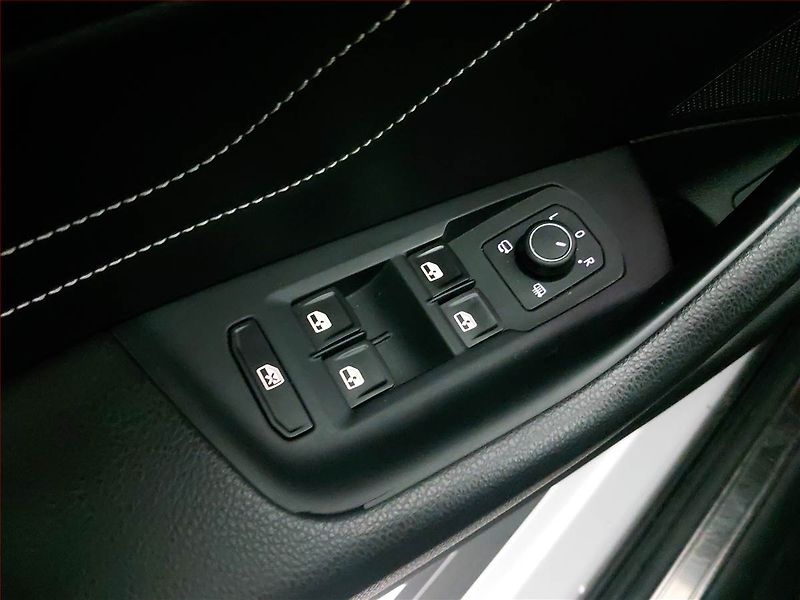 Volkswagen Passat (2020) Alltrack 2.0 TDI, 4X4 - fotka 19 z 23