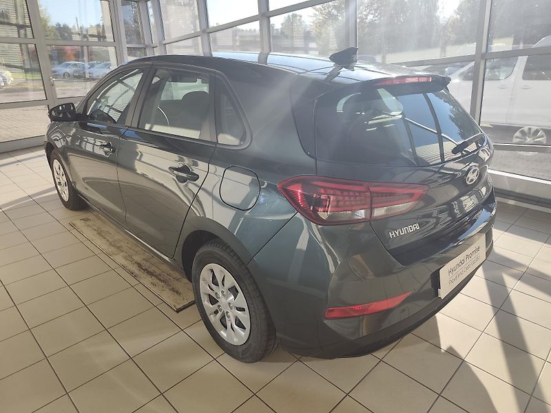 Hyundai i30 (2025) 1.5i 71kW MT Comfort - fotka 2 z 21