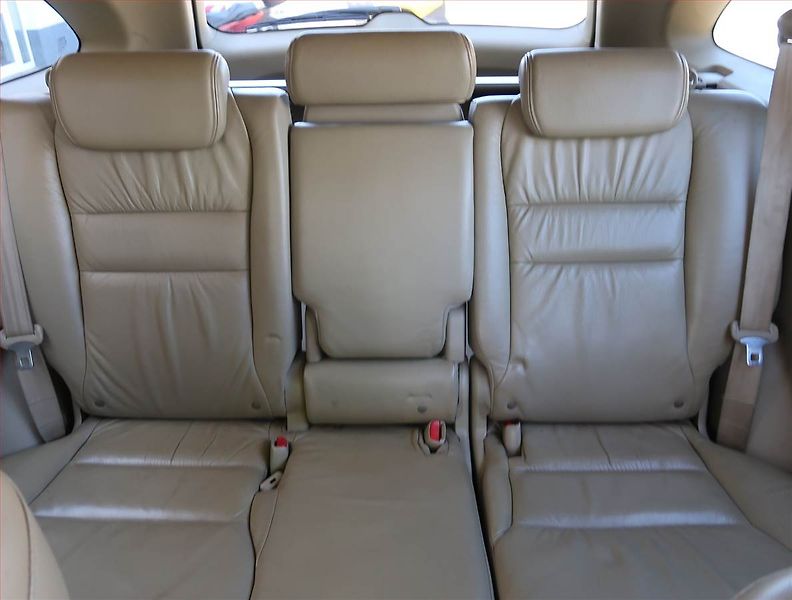 Honda CR-V (2007) Executive 2.0 i, 4X4, Automat - fotka 10 z 18
