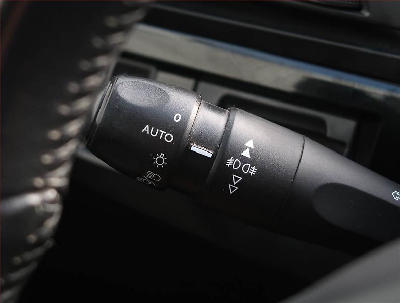 Citroën C4 Picasso (2018) 1.6 BlueHDi, 7 míst, Navi - fotka 17 z 21