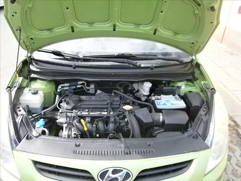Hyundai i20 1,3 i KLIMA - fotka 11 z 11