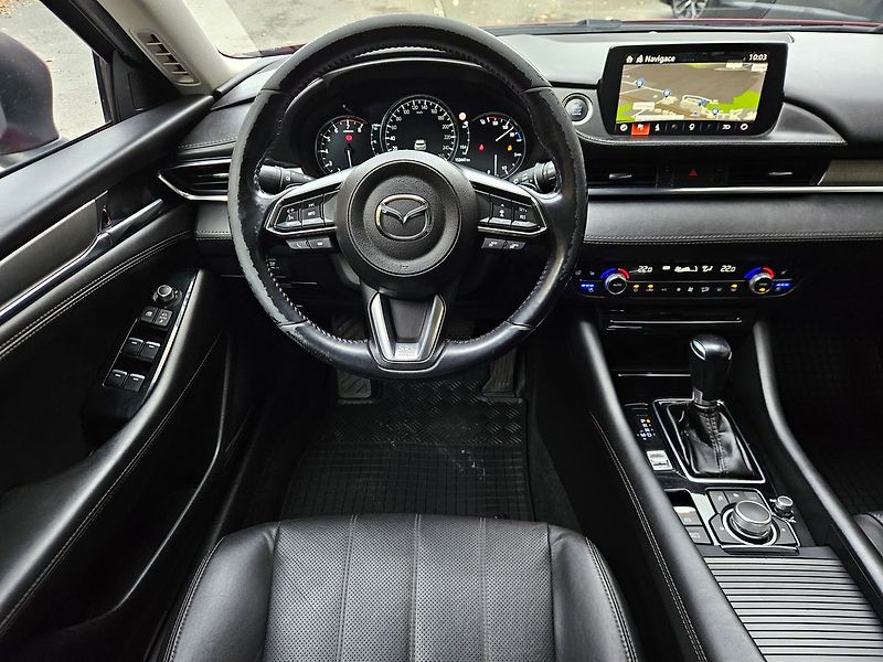 Mazda 6 2,5i SKYACTIV-G,Revolution Top - fotka 16 z 35