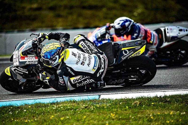 Závod mistrovství světa Superbike v Mostě.