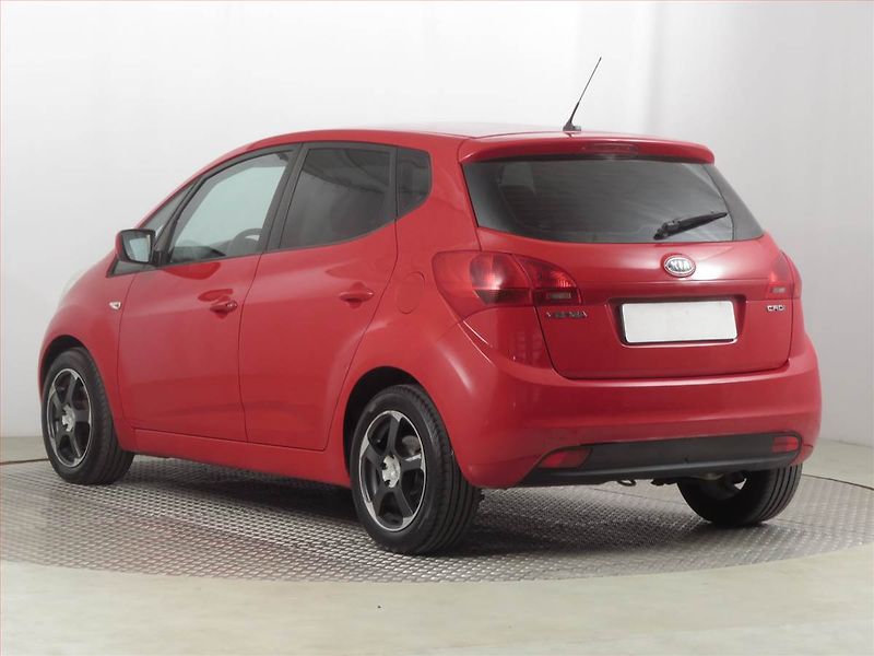 Kia Venga (2010) 1.4 CRDi, nová STK - fotka 4 z 17