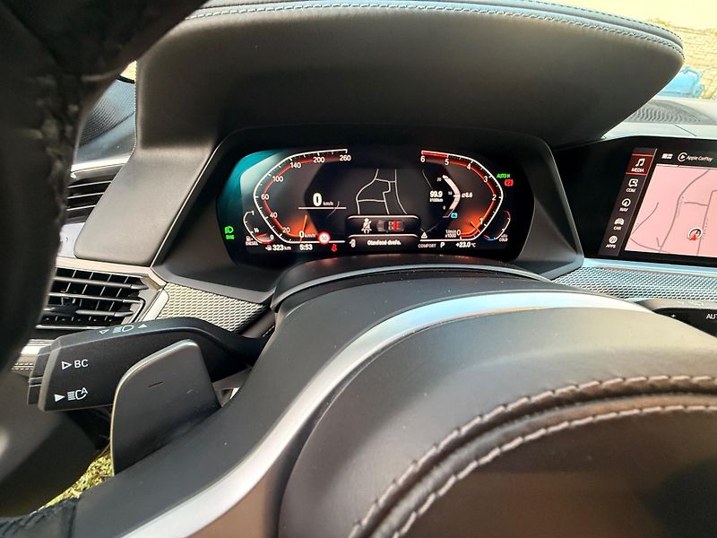 BMW X5 (2020) - fotka 10 z 13