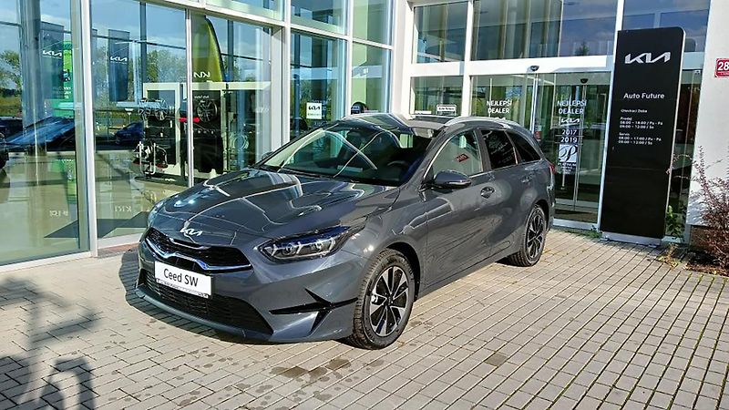 Kia Ceed SW (2025) 1,5 T-GDi 7DCT TOP - fotografie inzerátu