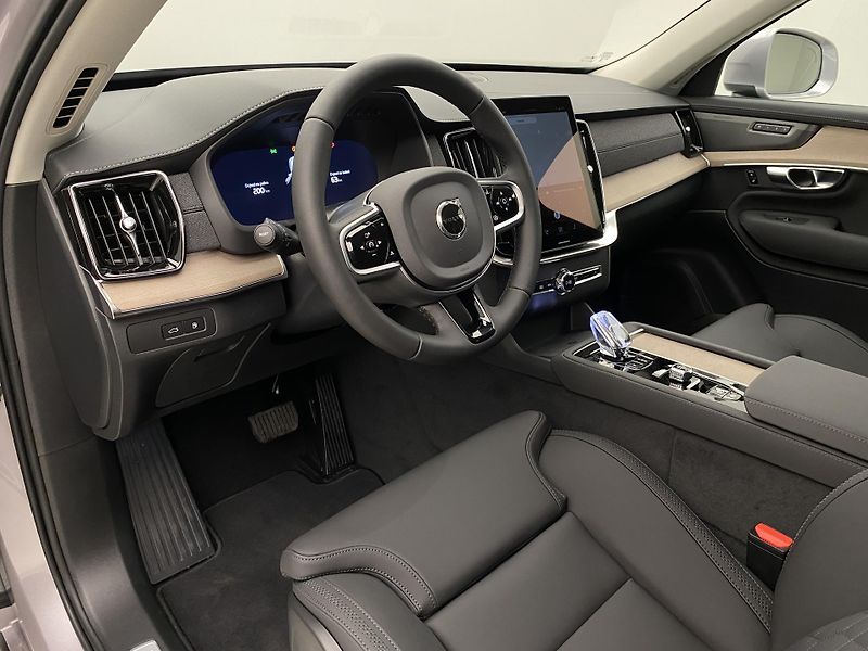 Volvo XC90 (2026) T8 AWD RECHARGE BRIGHT PLUS 7m - fotka 25 z 70