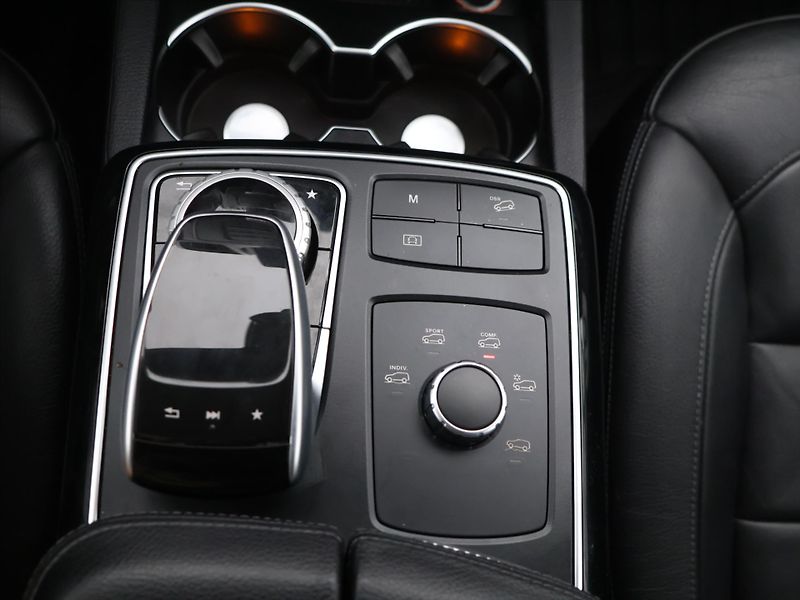 Mercedes-Benz GLE 3,0 190kW 350d 4Matic - fotka 22 z 31