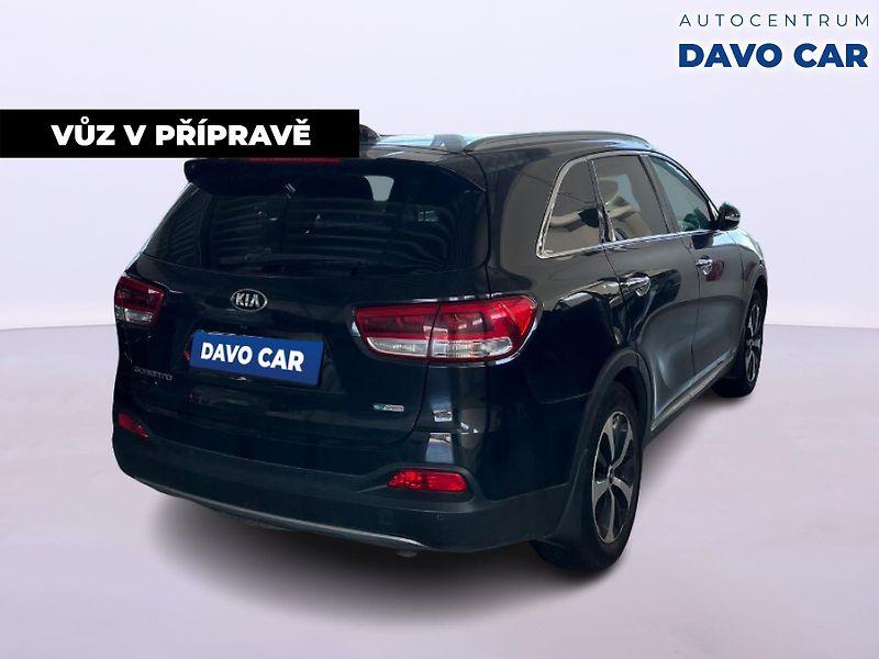 Kia Sorento 2.2 CRDI 147kW Exclusive 4x4 - fotka 3 z 12
