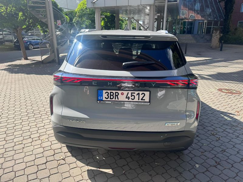 Chery Tiggo 4 HEV (2026) 1,5 UNIQUE - fotka 26 z 27