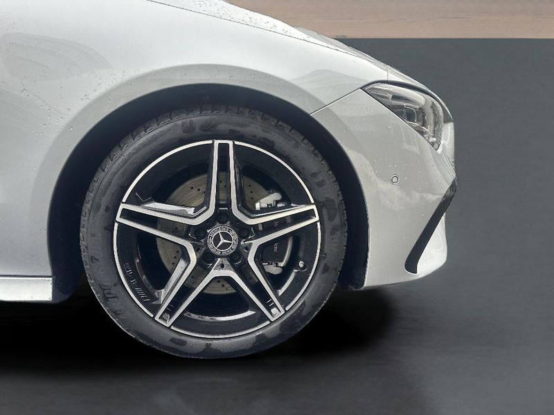 Mercedes-Benz CLA (2025) 200 d AMG Style Edition - fotka 15 z 15