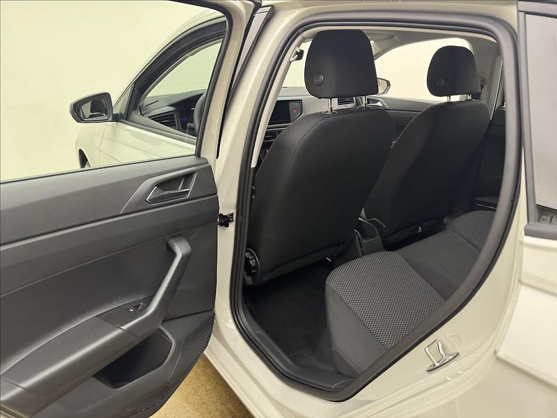 Volkswagen Polo 1,0 MPi 59kW LED DPH ZÁRUKA CZ - fotka 30 z 36