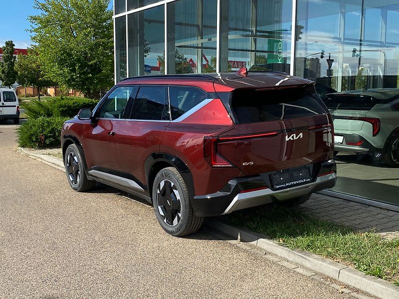 Kia EV5 LAUNCH EDITION 4x4 elektromoto - fotka 6 z 12