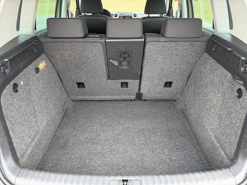 Volkswagen Tiguan 1.4 TSI *REZERVACE* - fotka 27 z 40