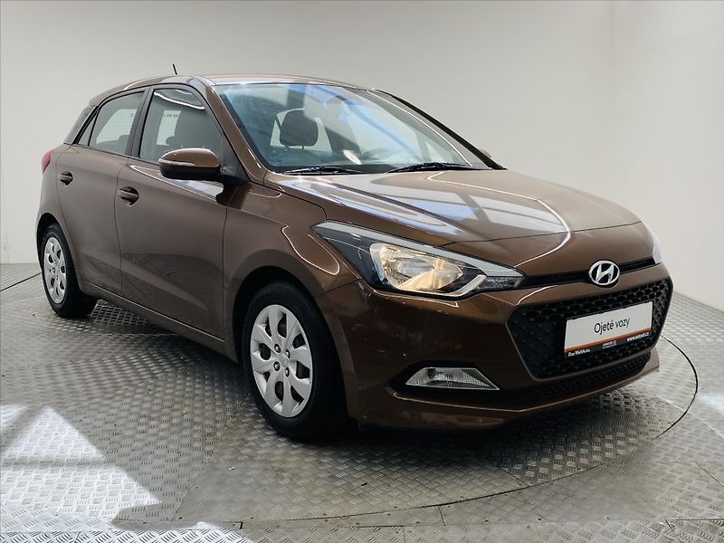 Hyundai i20 1,2 i 55kW 1.Majitel - fotka 21 z 22