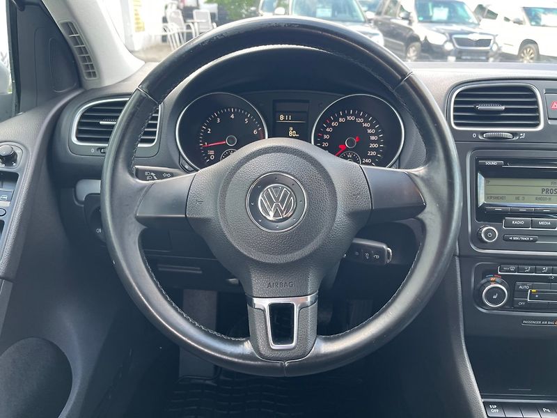 Volkswagen Golf (2010) 1.4 i Velmi pěkný - fotka 9 z 19