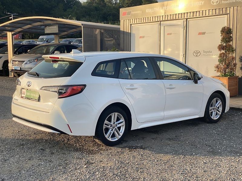 Toyota Corolla 1.2iT, ČR-1m, Active, DPH - fotka 7 z 18