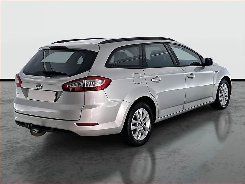 Ford Mondeo (2012) 2.0 TDCi, Vyhř. sedaček - fotka 5 z 18
