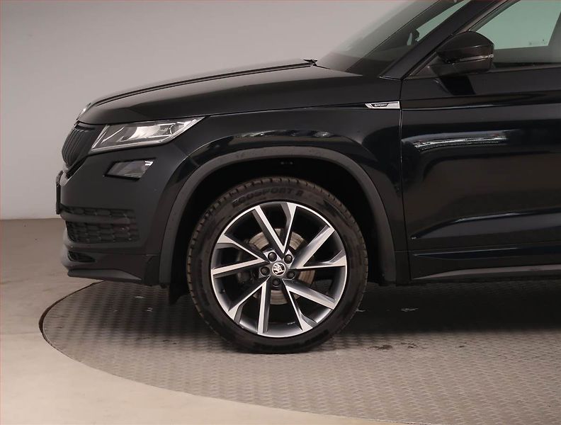 Škoda Kodiaq (2020) Sportline 1.5 TSI - fotka 15 z 23