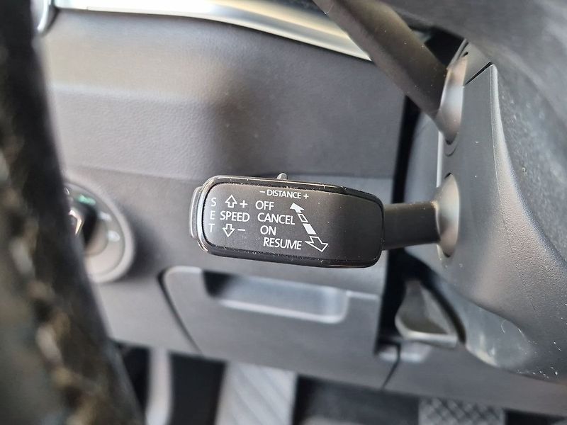 Škoda Karoq Style Plus 1,5 TSi 110 kW DSG - fotka 20 z 27