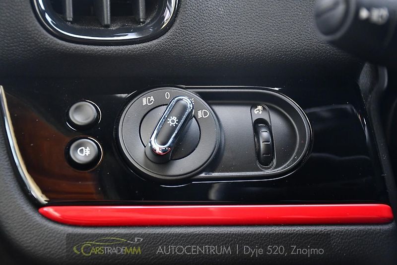 Mini Countryman JCW ALL4  300K ČR - fotka 27 z 56