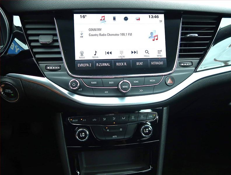 Opel Astra (2019) 1.6 CDTI, Navi, Tempomat - fotka 12 z 16