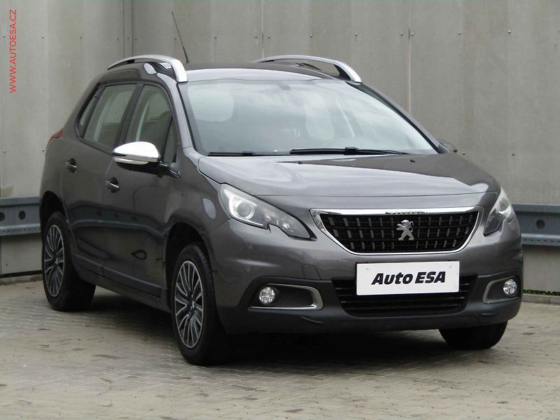 Peugeot 2008 (2017) 1.2 VTi, ČR, servis.kniha - fotografie inzerátu