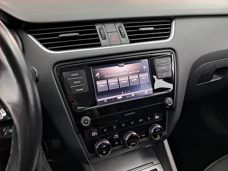 Škoda Octavia (2019) 1.5 TSI, ČR,1.maj, Tempomat - fotka 12 z 17
