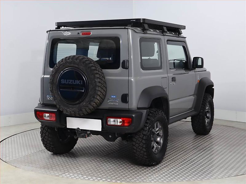 Suzuki Jimny (2022) 1.5 AllGrip - fotka 5 z 16