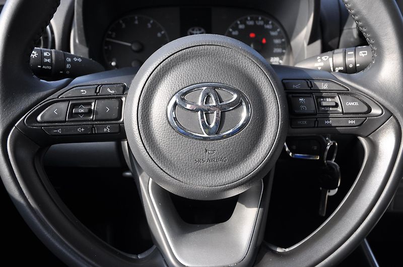 Toyota Yaris 1.5VVT-i 92kW - fotka 11 z 18