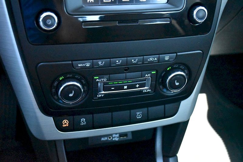 Škoda Yeti (2016) Ambition Plus 1.2 TSI 81kW - fotka 20 z 32