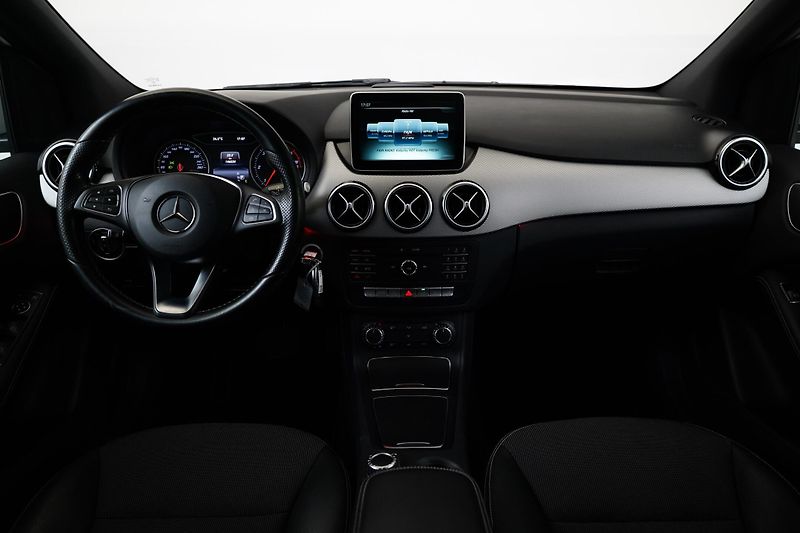 Mercedes-Benz Třídy B - fotka 5 z 25