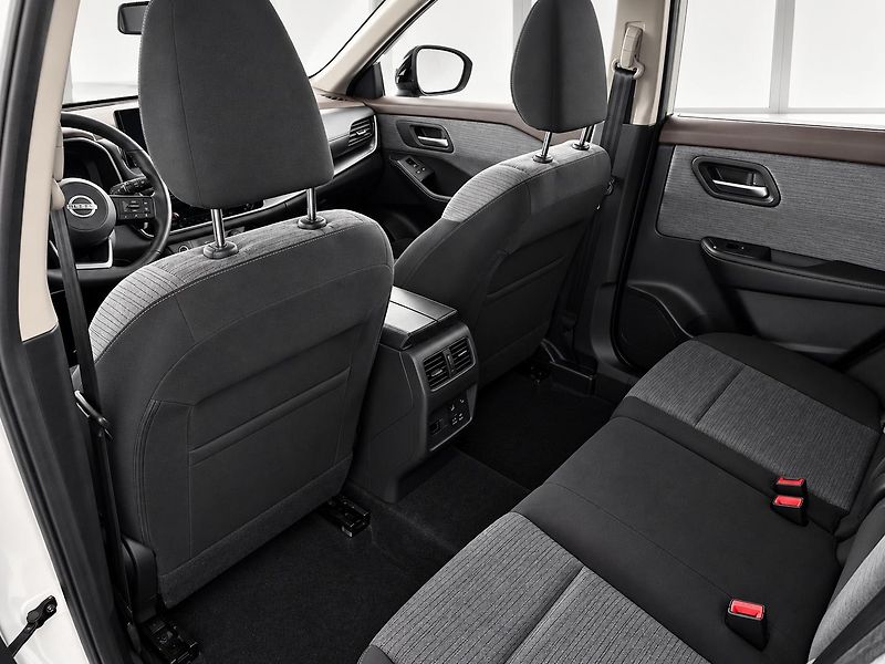 Nissan X-Trail (2023) - fotka 22 z 29