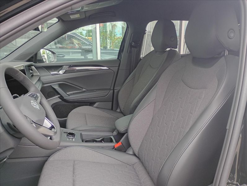 Volkswagen Tayron (2026) 2,0 TDI 110kW 7DSG  People - fotka 12 z 17