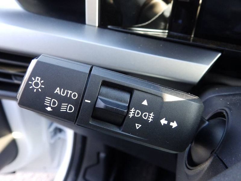 Opel Frontera (2026) GS Hybrid 1.2 TURBO ( - fotka 28 z 30