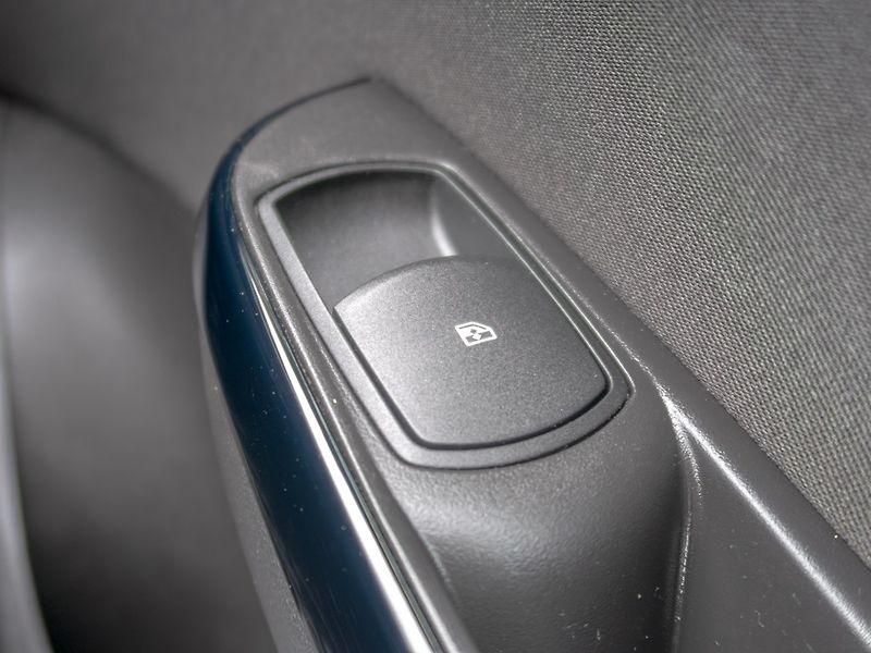 Opel Corsa (2019) 1.4i 16V ac – KM SERVISKA - fotka 27 z 41