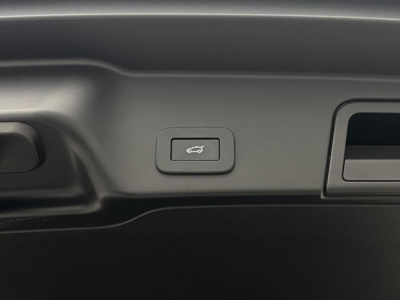 Land Rover Range Rover Evoque D200 AWD DYNAMIC SE AUT CZ - fotka 50 z 52