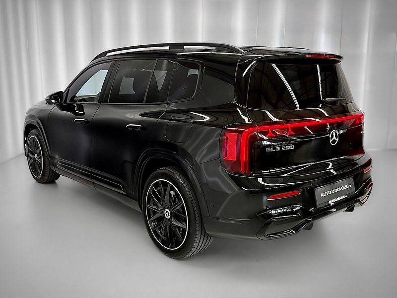 Mercedes-Benz GLB 8G-eDCT 4MATIC AMG, PANORAMA, - fotka 4 z 26