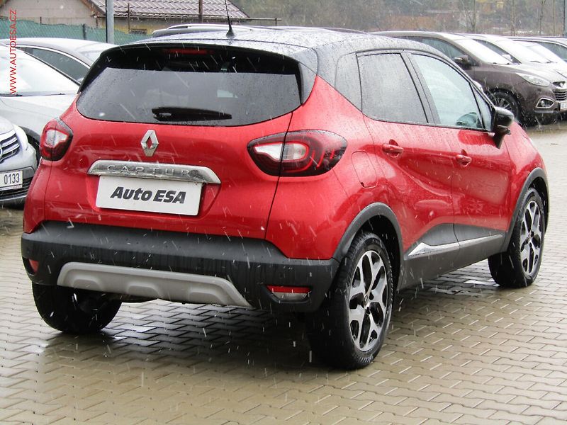 Renault Captur (2019) 1.3TCE, ČR, AT, navi, LED - fotka 6 z 19
