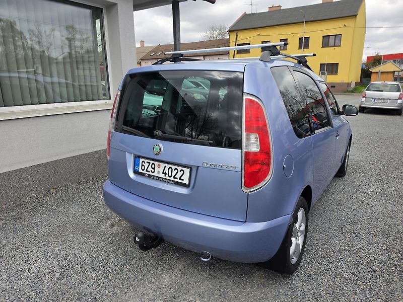 Škoda Roomster 1.2 HTP TZ - fotka 4 z 24