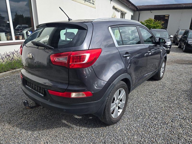Kia Sportage (2013) 1.6 GDI TOP STAV - fotka 3 z 19