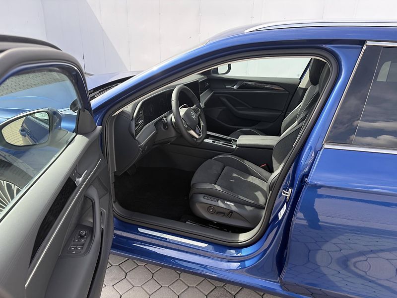 Volkswagen Passat (2026) Elegance 7DSG 2,0TDI - fotka 5 z 7