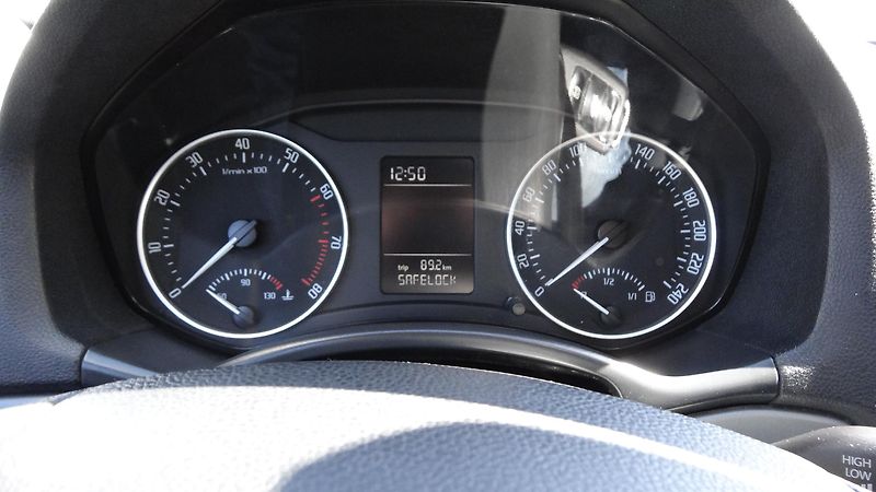 Škoda Octavia kombi 1.2TSI Ambition 77kW - fotka 8 z 11