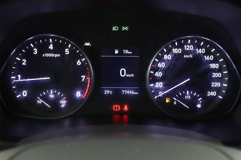 Hyundai i30 (2021) 1.5 DPI, Tempomat - fotka 10 z 18