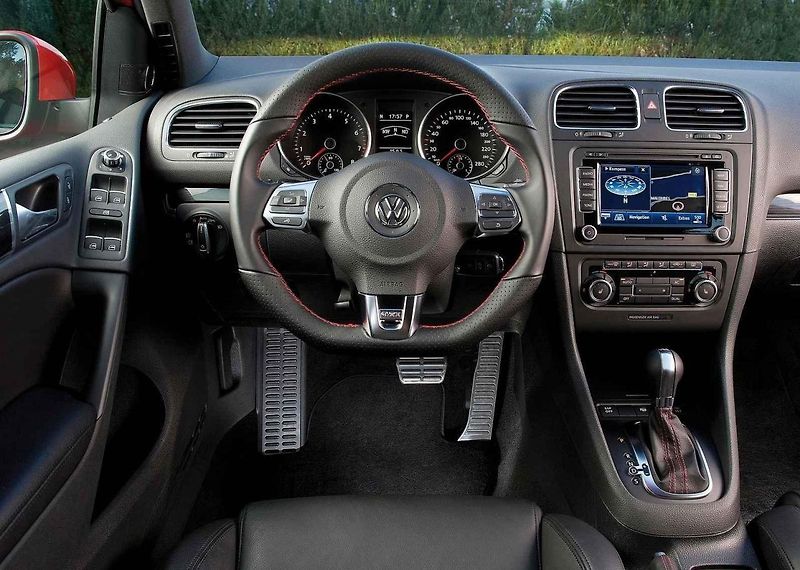 Volkswagen Golf GTI VIII z roku 2020