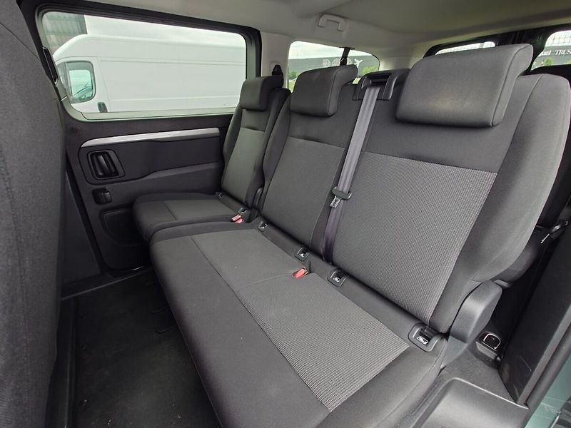 Toyota ProAce Verso L2 Business 9S Comfort - fotka 7 z 7